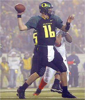 The hideous new Oregon football uniform