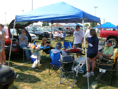 Tailgating before the PSU/Iowa game